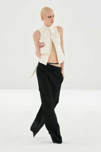 Look 64